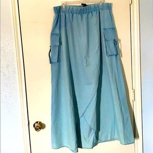 Light blue dean skirt/ long